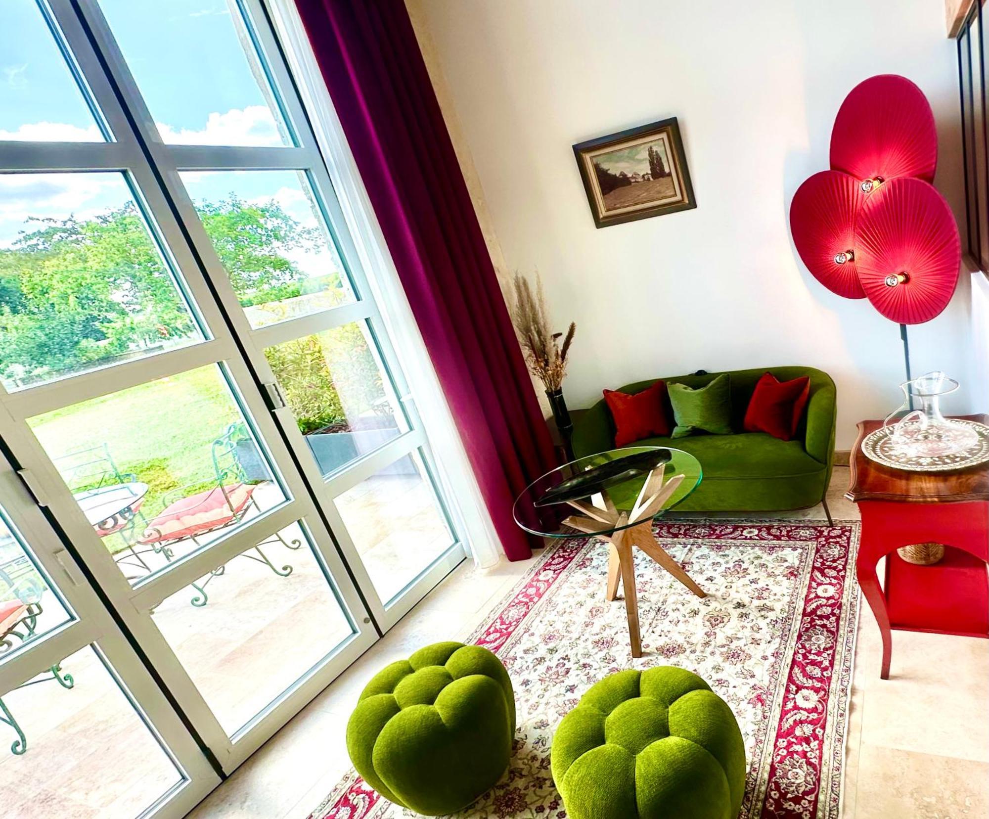 Chateau De Lafont Suites Saint-Vivien  외부 사진