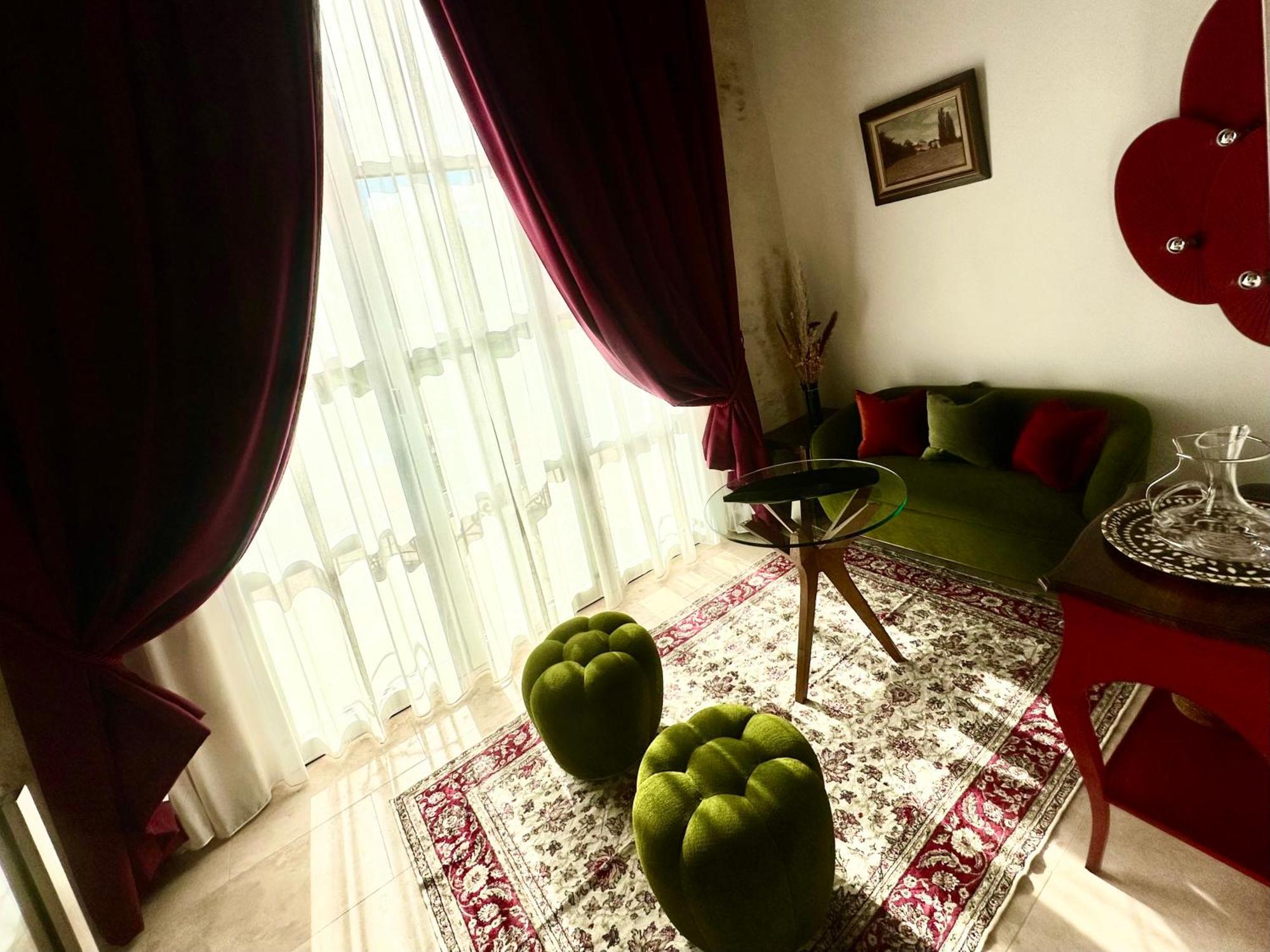 Chateau De Lafont Suites Saint-Vivien  외부 사진